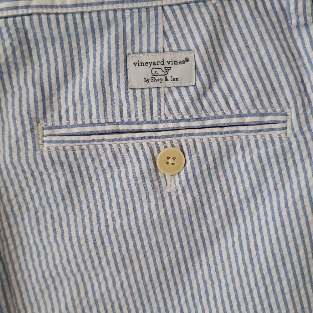 Vineyard Vines classic seersucker